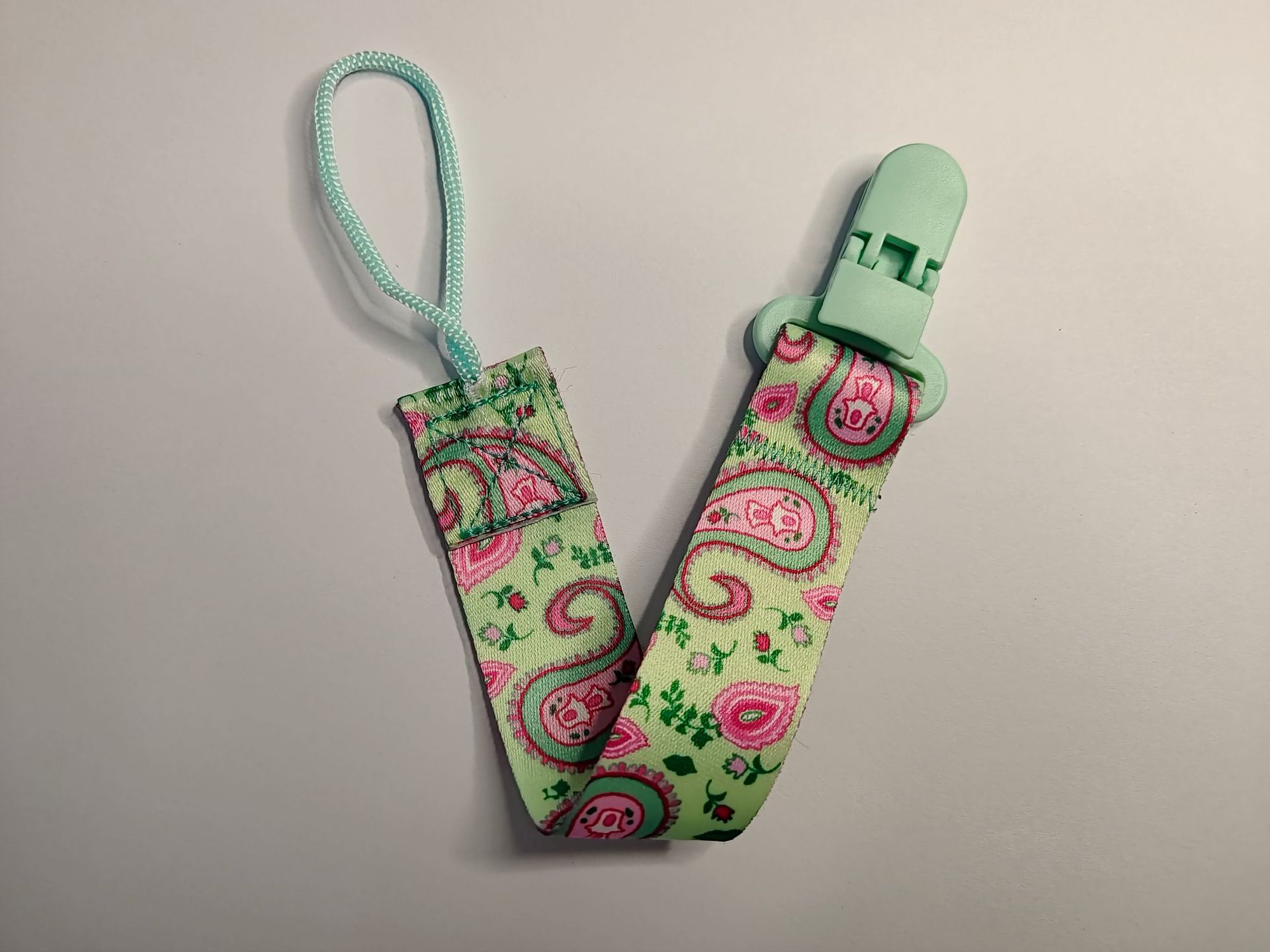 Picture of Factory in stock direct double-sided floral pacifier chain baby toy teether anti-drop chain lanyard baby anti-drop strap