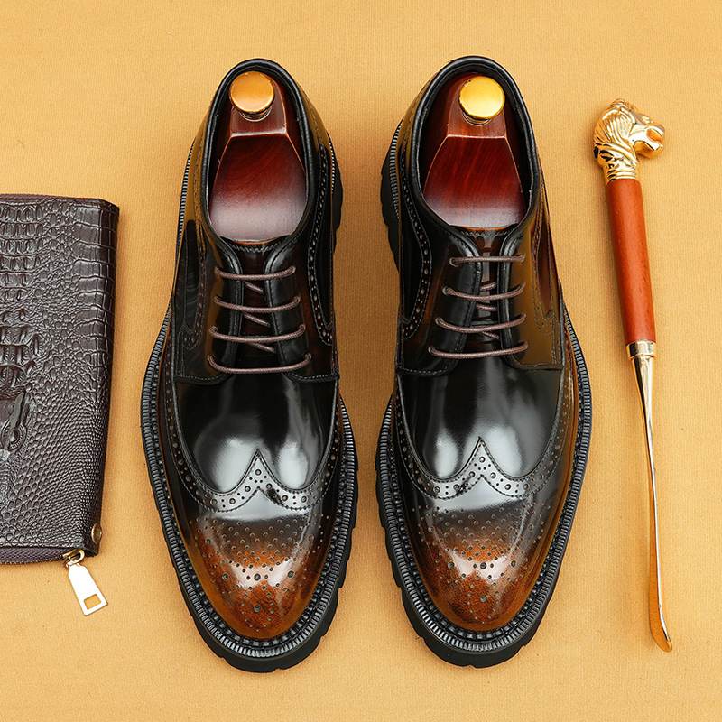 Picture of [vip for] Taobao for patent leather bright leather shoes men's British carved brogue pointed thick-soled men's shoes