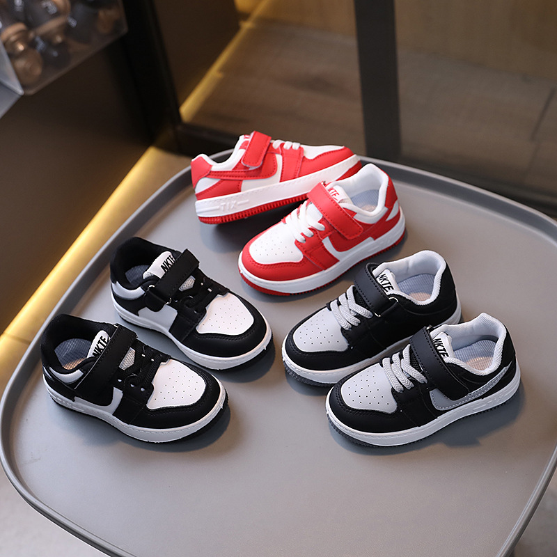 Dunk Black and White Panda Kidsren's Sports Shoes 2025 Spring & Fall Boys' Solid Sole Shoes Female Baby Velcro Shoes