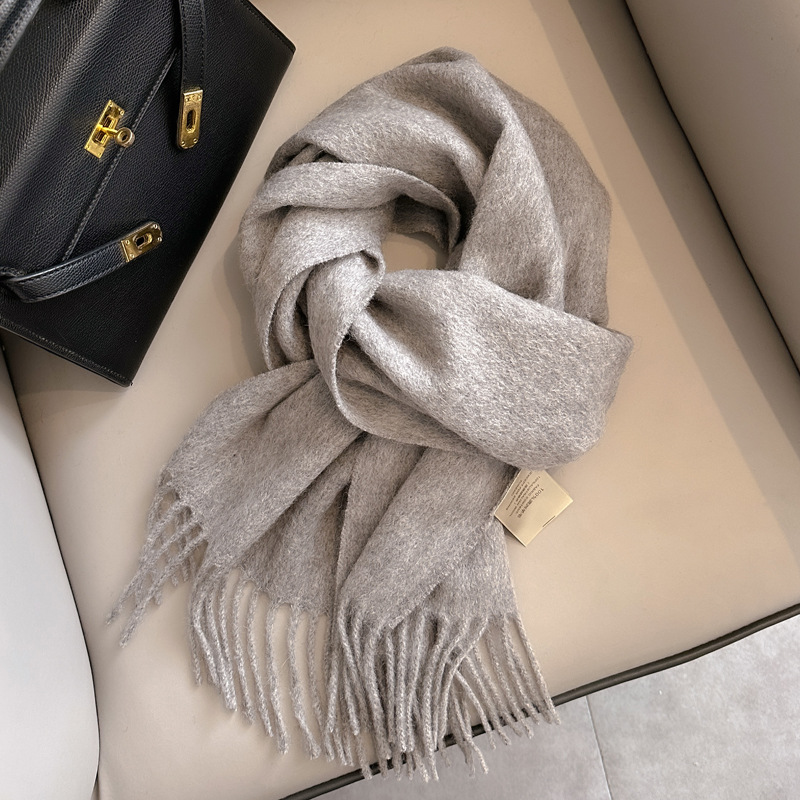 Picture of 2025 New Wool Scarf Women's Winter Thickened Warm Men's Shawl Couple Style Tassel Fashion Cashmere Scarf