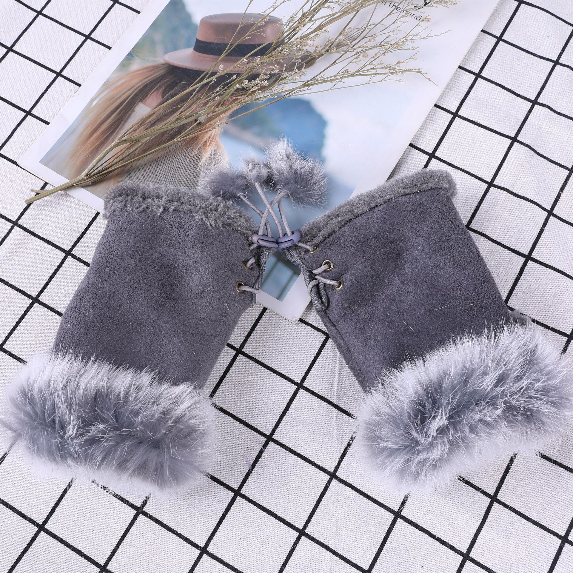 Factory direct suede rabbit hair half finger gloves women winter gloves warm gloves wholesale