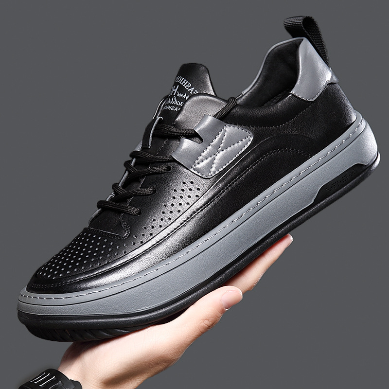 Picture of Clown Shoes Men's Leather Spring Sports Trendy Korean Style Men's White Low-Top Casual Sneakers White Shoes Men's Breathable