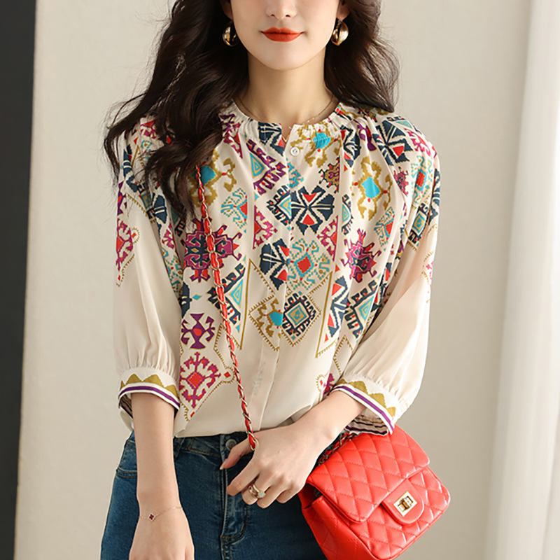 Picture of 2024 Chiffon Shirt Women's Three-Quarter Sleeve Summer 2023 New Shirt Design Niche Feminine Belly-Covering Top