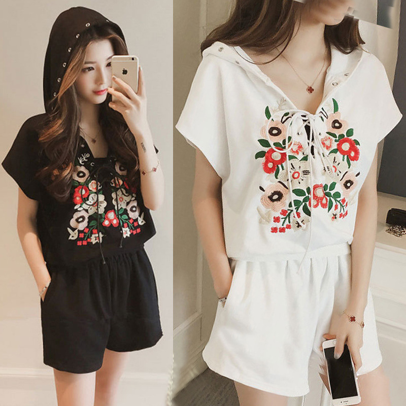 Women's Large Size Korean Style Loose Slimming Fashionable Casual Hooded Embroidered Short-Sleeved Top Shorts Set Women's Two-Piece Set