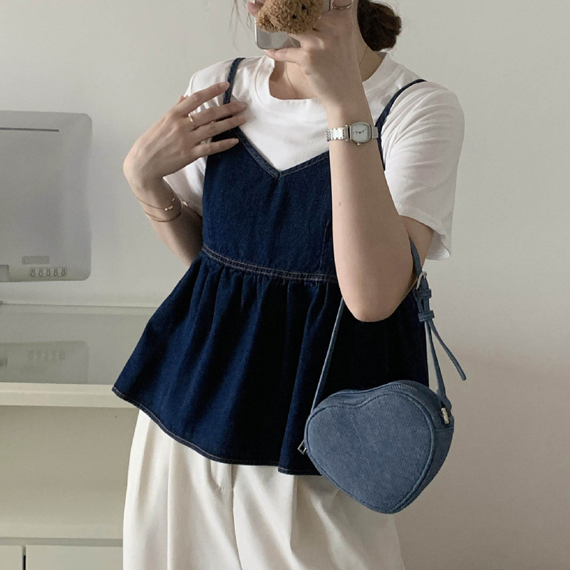 Picture of Pleated Design Ruffled V-neck Thin Denim Vest All-match Age-reducing Loose Outer Wear Sling Dark Top for Women