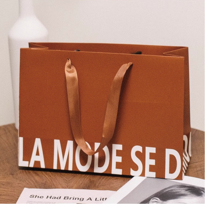 Brown Ready-Made Handbag Clothing Store Handbag Printed Logo Maillard Series Paper Bag Ins Gift Bag