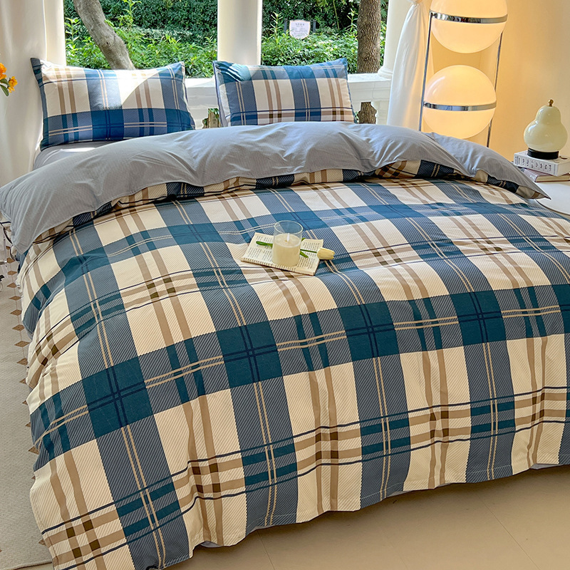 Picture of Small Fresh Summer Four-piece Bed Sheet Quilt Cover Single Student Dormitory Three-piece Cartoon Bedding
