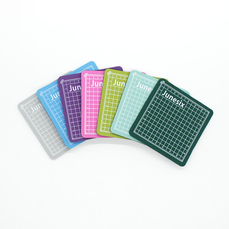Picture of Junesix cutting board mini cutting pad manual model 8x 8cm hand account cutting pad 2.4MM