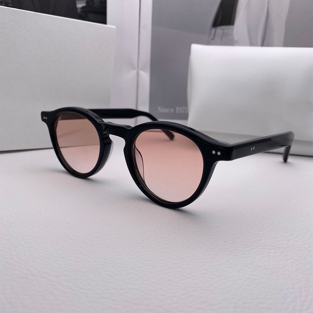 Picture of 2024 Co-Branded Ultra-Light Plate Gm Round Frame Glasses Mm116 Margiela Fashionable Black Frame Women's Anti-Blue Light and Light