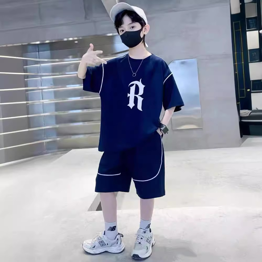 Boys Summer Suit 2024 New Medium and Large Kidsren's Street Sports Internet Celebrity Short-Sleeved Summer Style Kidsren's Handsome Summer Trend
