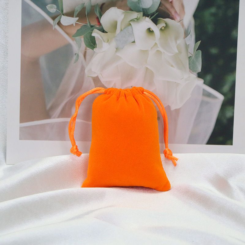 Picture of Velvet Bag Wholesale Drawstring Jewelry Bag Velvet Drawstring Jewelry Storage Bag Cloth Bag Gift Bag Simple Storage Bag