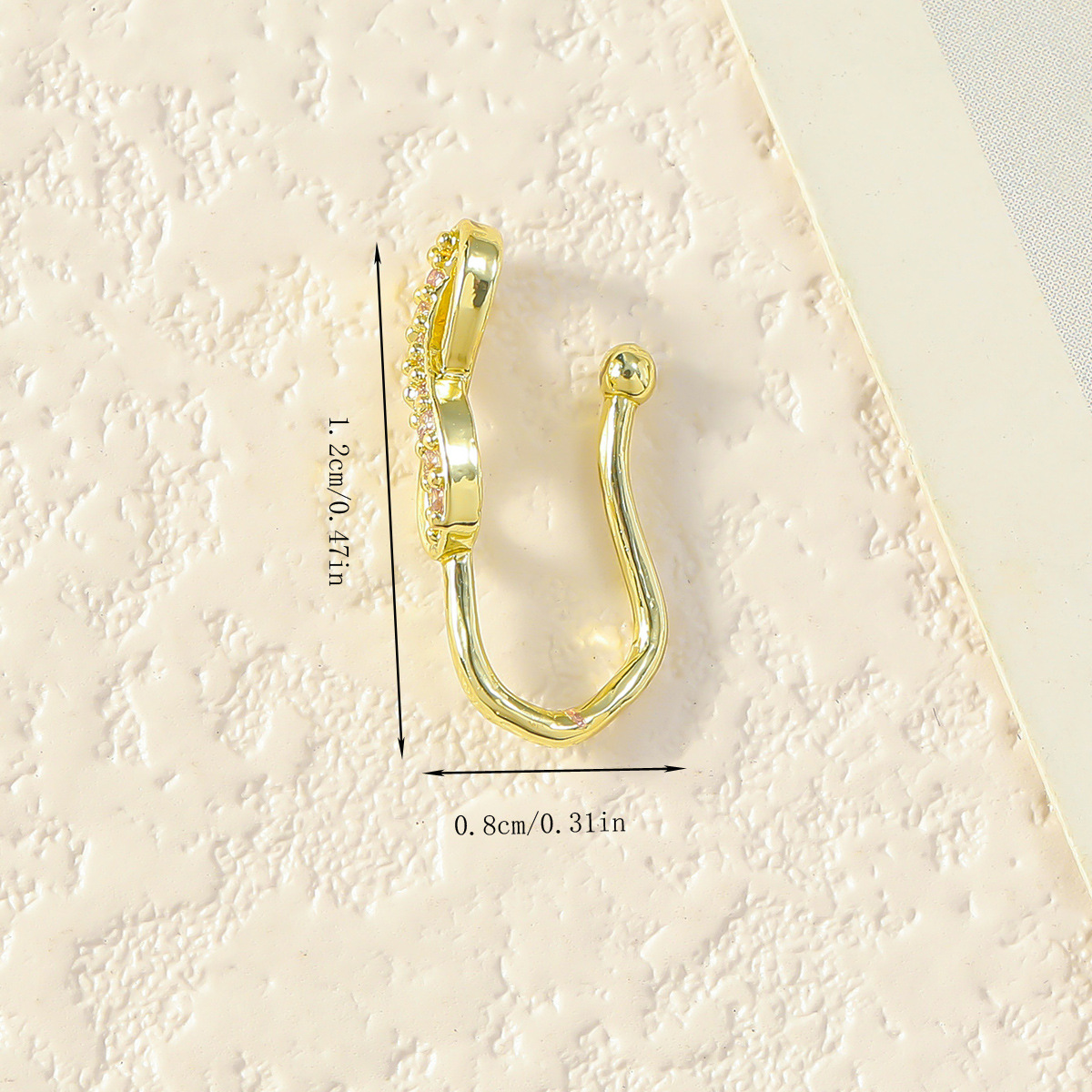Picture of A Nose Clip with a Sparkling Elegant, an 8-Shaped Nose Clip, Micro-Paved Zircon Adjustable Nose Nail, Nose Ring Piercing Jewelry
