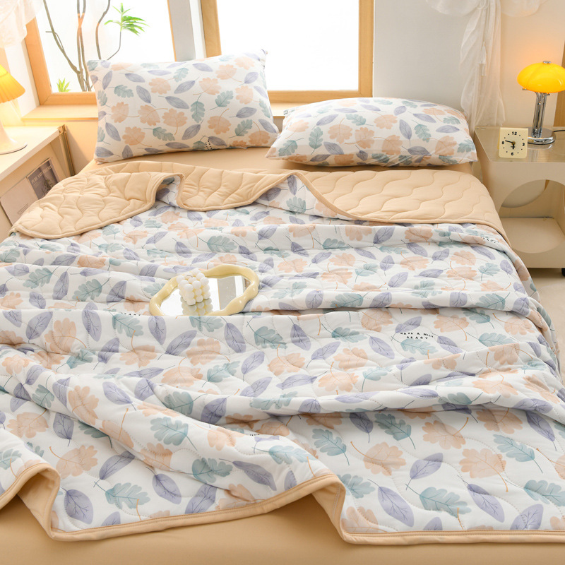 Picture of New Type A Knitted Cotton Summer Quilt Single Double Student Dormitory Summer Air-conditioning Quilt Children's Thin Quilt Washable