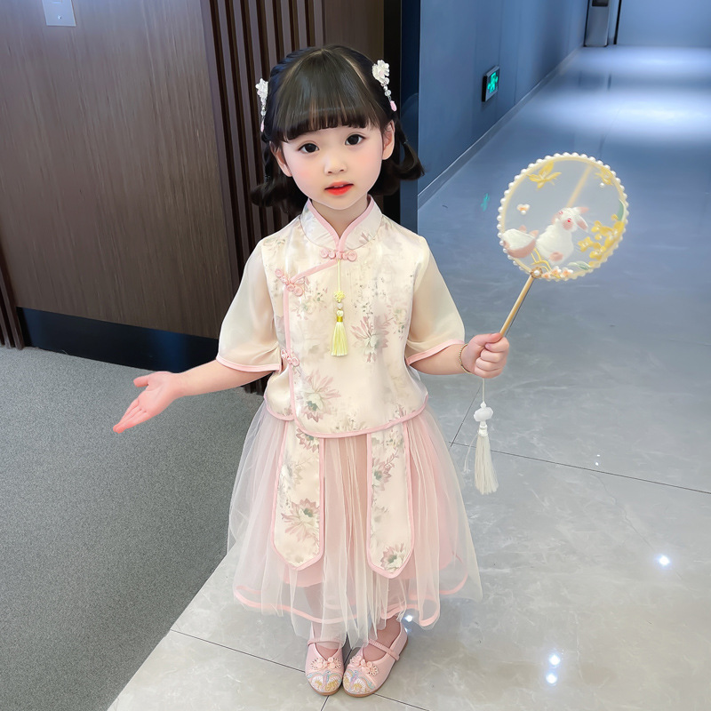 Picture of Yanchu little girl Chinese style super fairy fashion ethnic style Tang suit summer new Republic of China style fresh performance clothing
