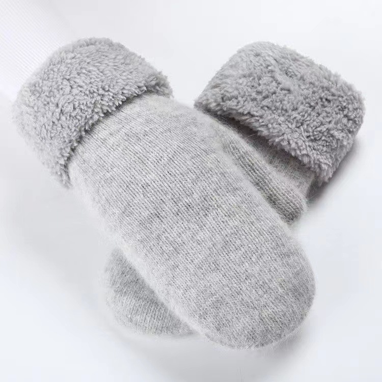Winter Thickened Rabbit Wool Warm Gloves Women's Fashion Women's Double-Layer Simple Solid Color Plush Gloves with Finger