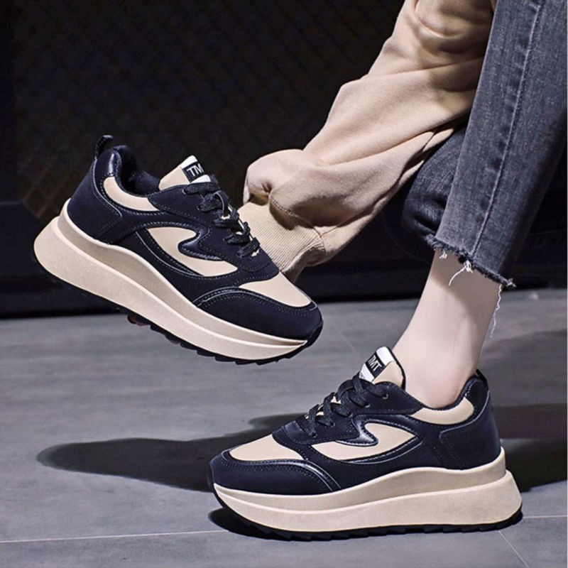 Vintage Forrest Gump Shoes Women's ins2023 Spring and Autumn New Thick-soled All-match Black Torre Shoes Casual sneaker