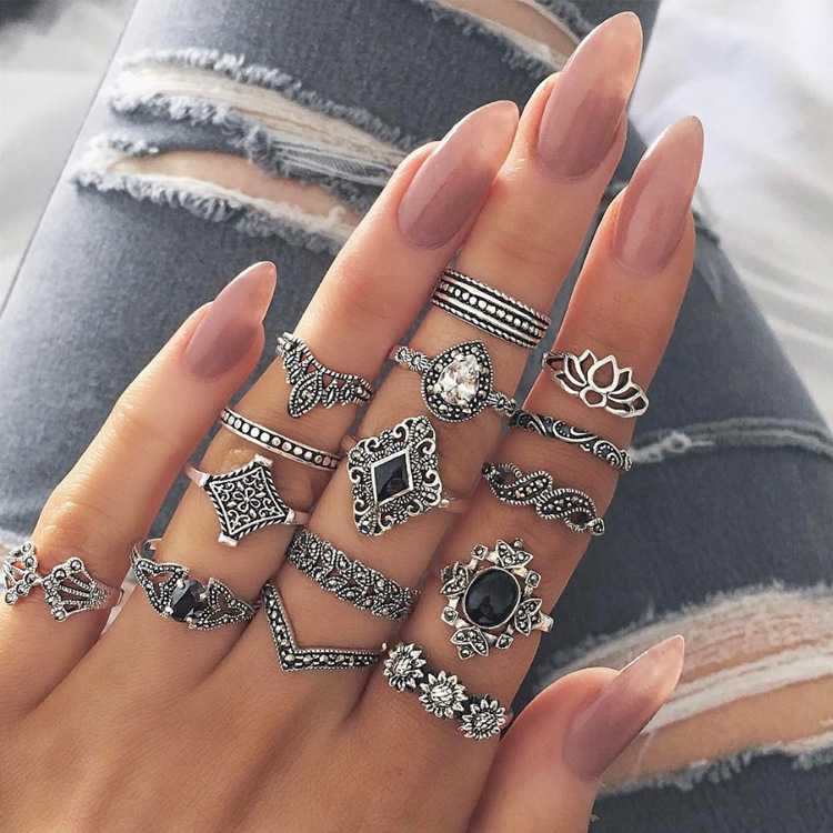 Cross-Border Hollow Lotus Joint Ring Crown with Diamond Water Drop Oil Drop European and American Retro Multi-Piece Ring Set