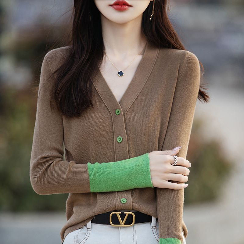 Picture of 2024 Autumn and Winter New V-neck Contrast Color Knitted Cardigan Women's High-end Sense Stitching Loose All-match Elegant Top