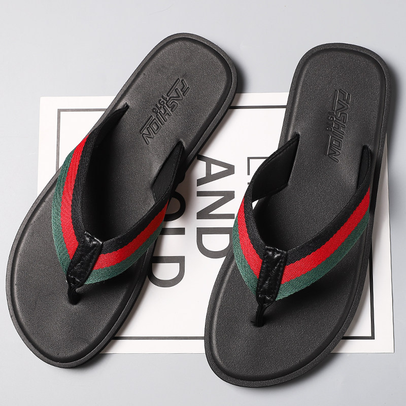 Slippers Men's Summer 2025 New Fashionable Outfit Non-slip Wear-resistant Vietnamese Sandals Outdoor Beach Men's Flip-flops