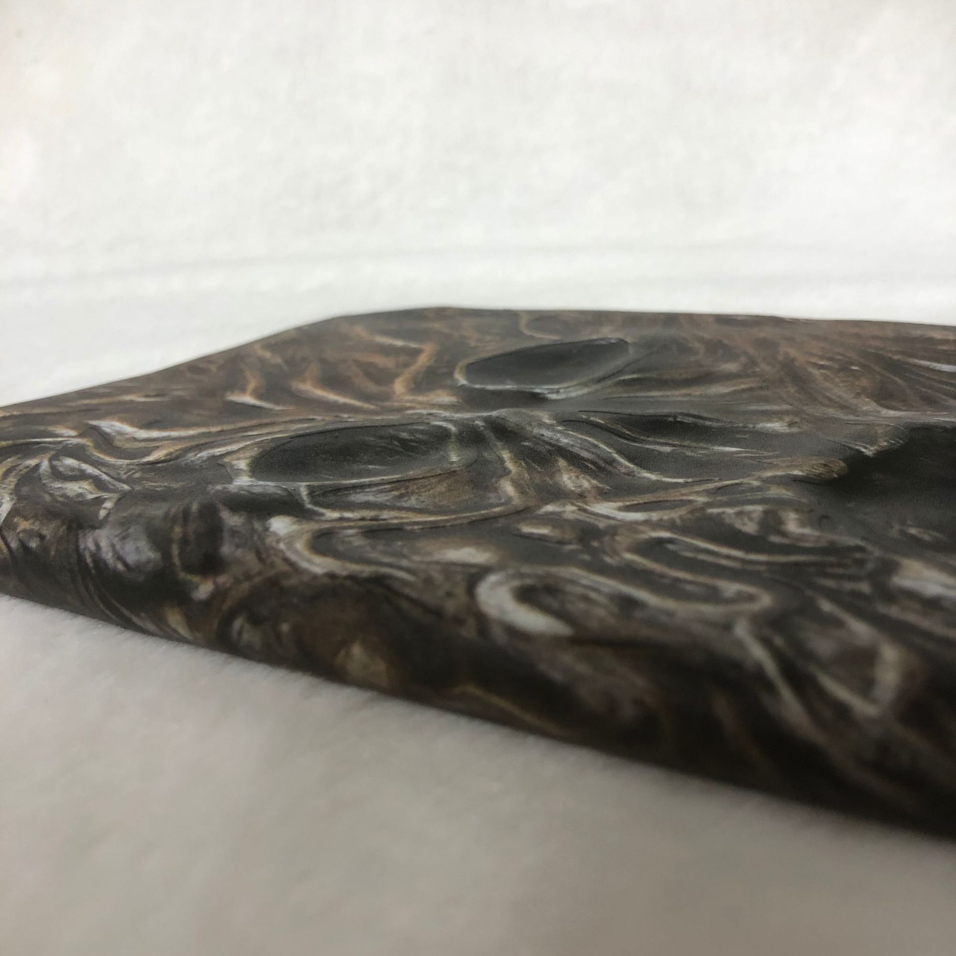 Picture of Cross-Border New Product Necronomicon Book of Dead Demon Evil Death Book Props Book Decorative Ornament Book Ready in Stock