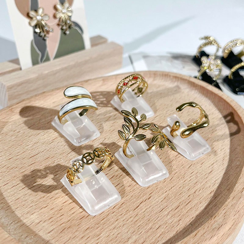 Picture of Jewelry Shelf Plastic Jewelry Display Storage Street Stall Storage Props Ring Ring Jewelry Display Stand