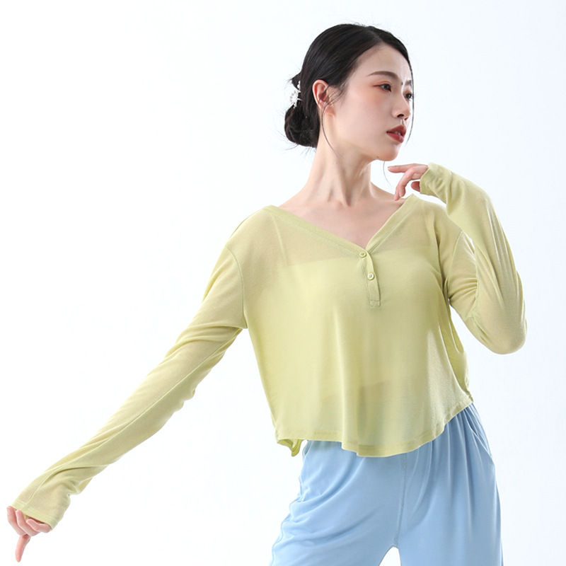 Picture of Thin V Neck Yoga Wear, Long-Sleeved Short Style, Loose-Fitting Outdoor Fitness Top, Breathable Daily Sports Blouse