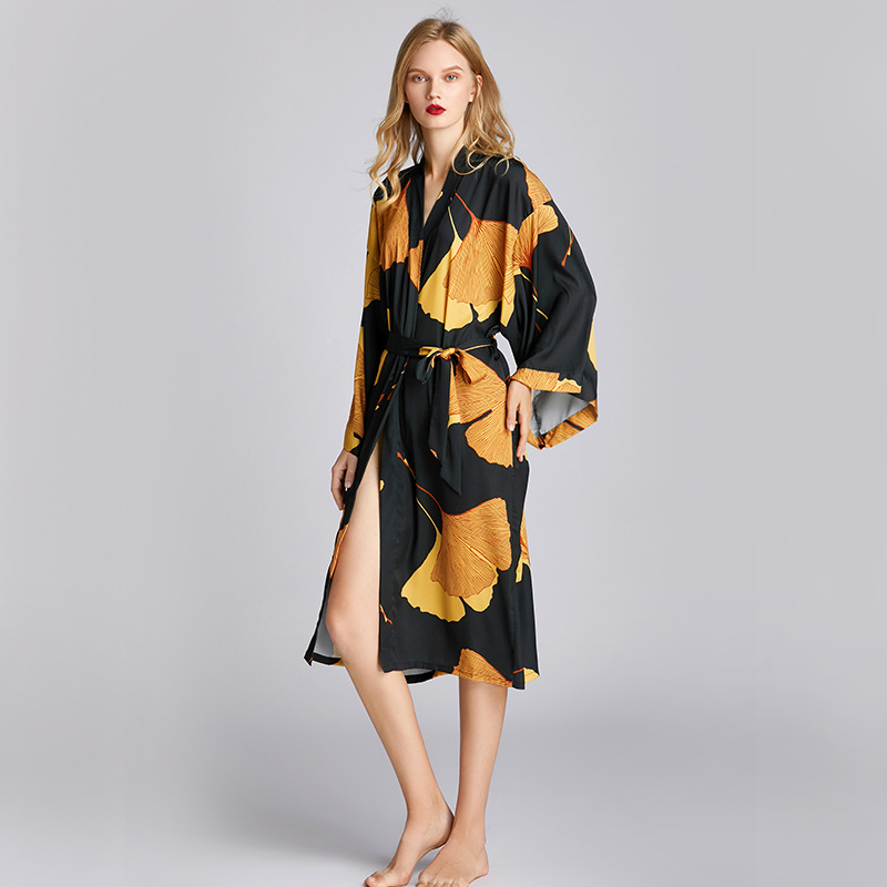 Picture of Yaoting Large Size Ice Silk Nightgown for Women, European and American Style, Large Size Ginkgo Pajamas, Spring and Summer Loungewear 1503, Casual and Comfortable