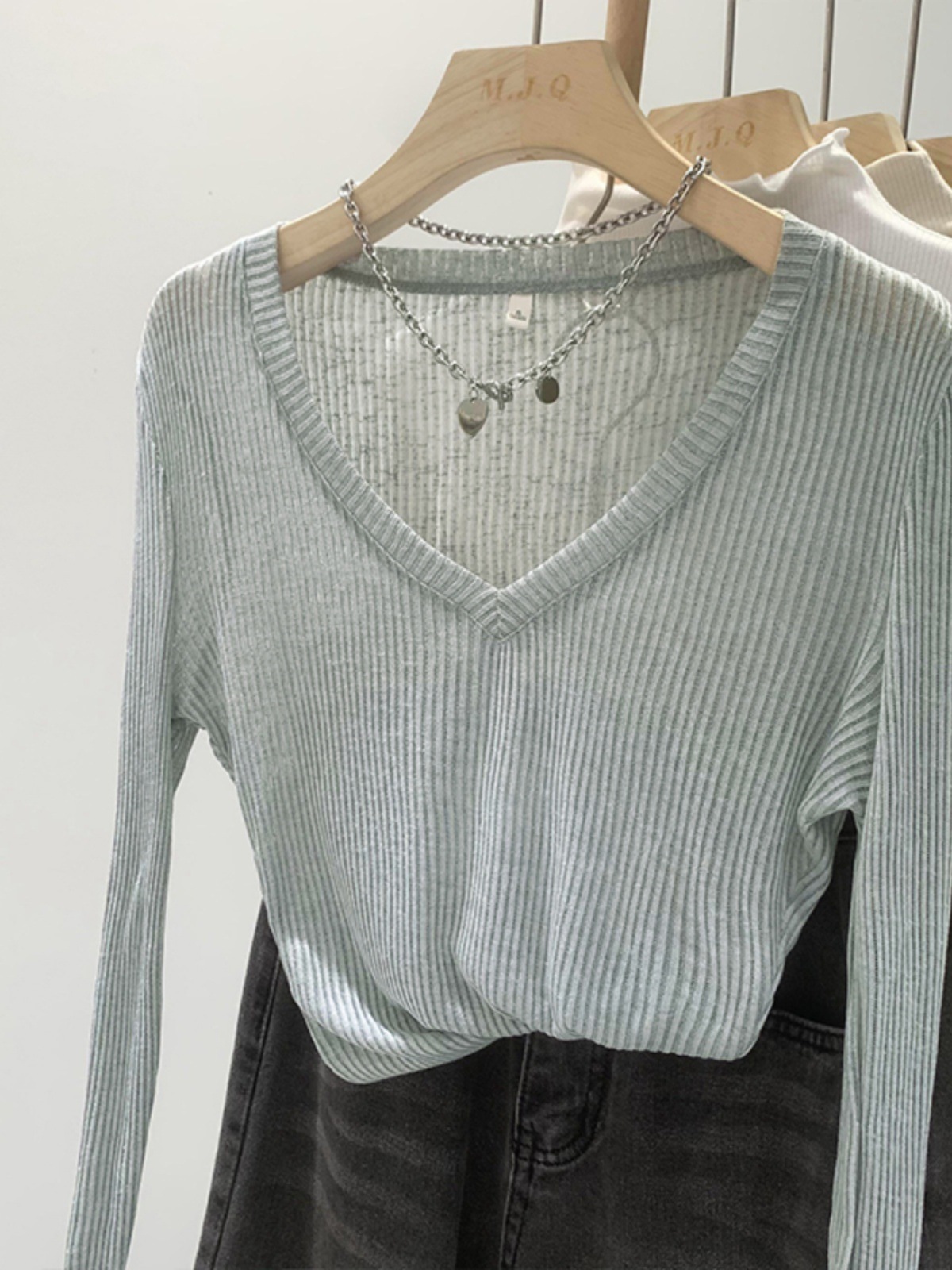 Picture of Solid Color V Neck Thin Slightly See-through Long-sleeved Women's ins Trend 2024 Summer New Design Niche Layering Top