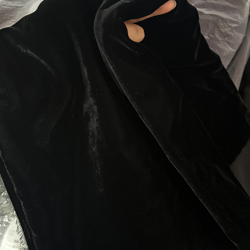 Picture of Cupro Velvet Fabric, Cupro Silk Fabric, High-Quality New Velvet Dress Suit, High-End Jewelry in Stock