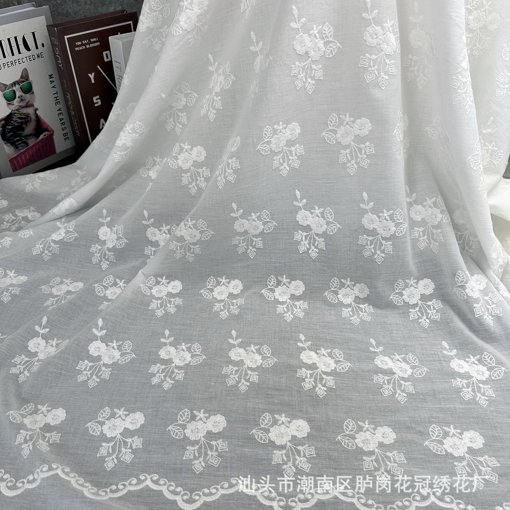 New cotton butterfly love flower embroidery fabric full of non-hollow summer shirt clothing fabric home textile embroidery fabric