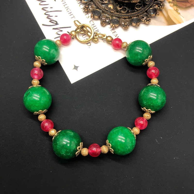 Picture of Vintage Palace suit Jewelry Red Green Stone Glaze Beaded Necklace Bracelet Copper Earrings Middle Ancient Fashion Jewelry