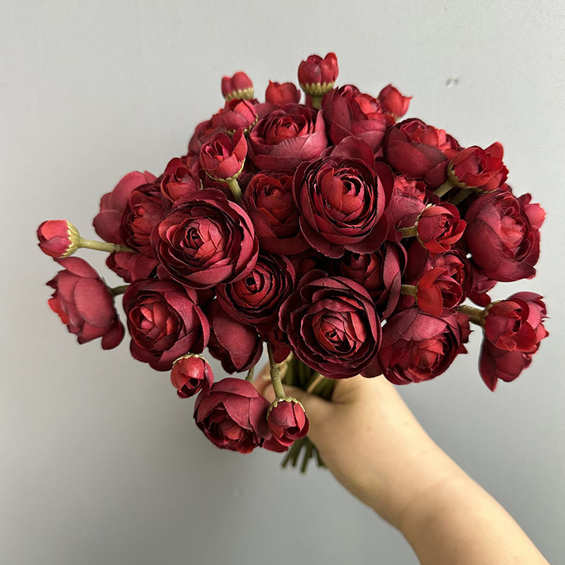 Picture of Simulation Mini Lulian bouquet small tea rose rose decoration bride hand silk flower home decoration flower