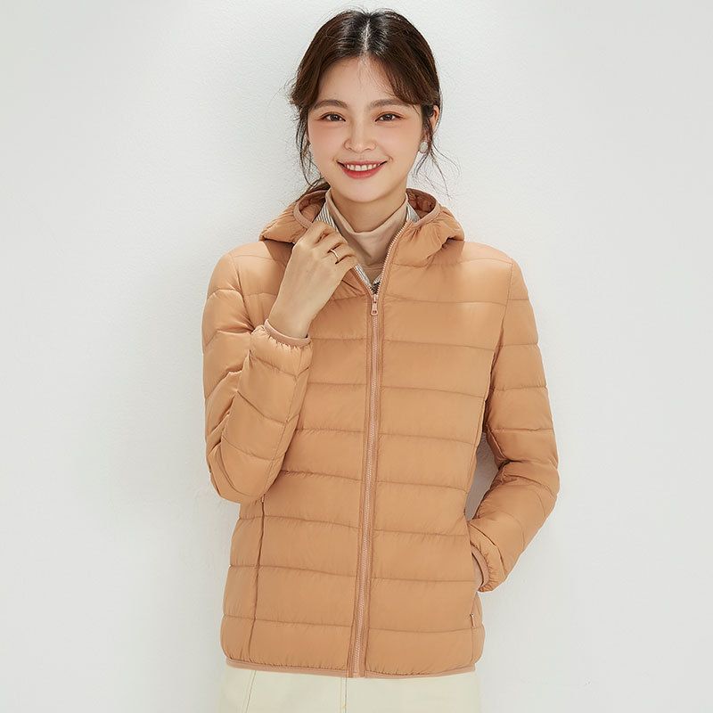 Picture of 90 down down Jacket Women's Hooded Lightweight Short Large Size Lightweight Western Style White Duck down Jacket Pinghu down Jacket Wholesale