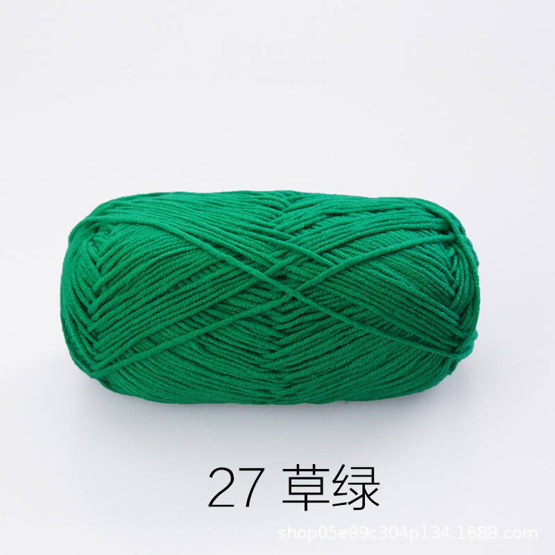 Picture of Xuefeier 4-strand cute doll milk cotton combed baby wool ball crochet egg bag handmade woven bag doll