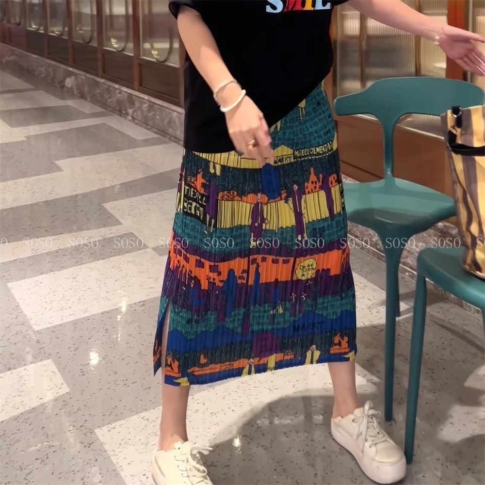 Picture of Niche design pleated skirt spring and summer thin elastic waist printed slimming age-reducing hip slit pleated skirt
