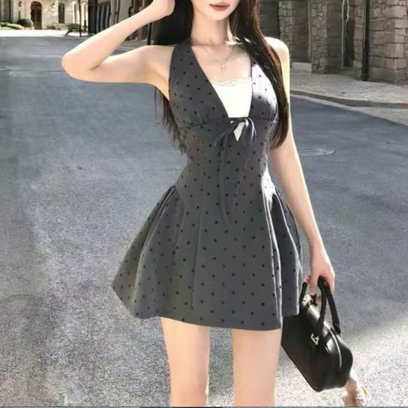 French Simple Style Gentle Spice Girl Stitching Design Slimming Polo Dot dress Women's 2025 Spring New
