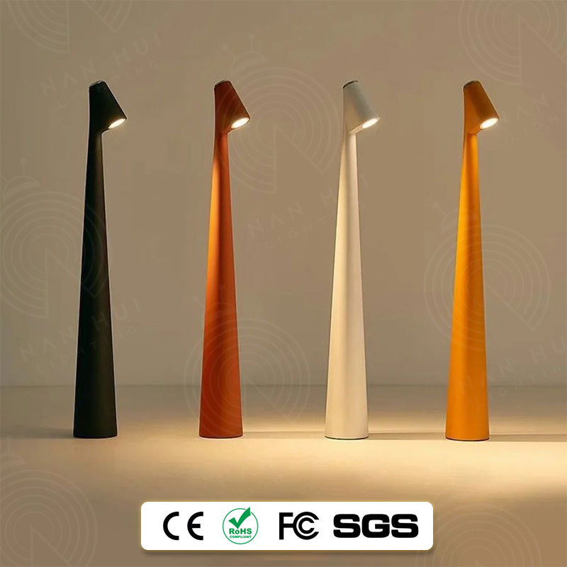 Gao fushuai table lamp designer style high-leg table lamp modern simple decorative charging small table lamp source factory