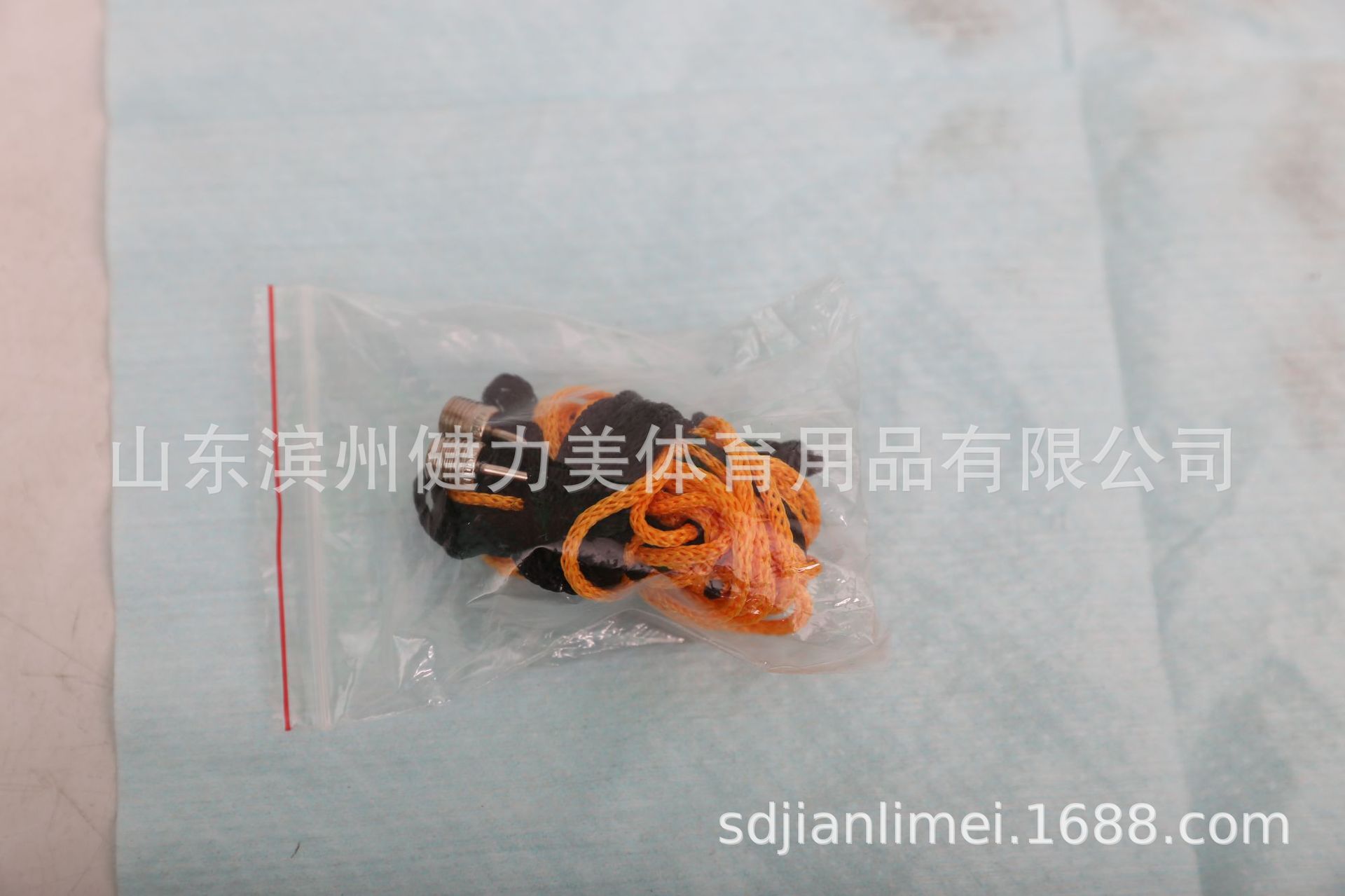Picture of Yellow and white ball pocket metal air needle net pocket set basketball football volleyball black and yellow net bag big ball pocket