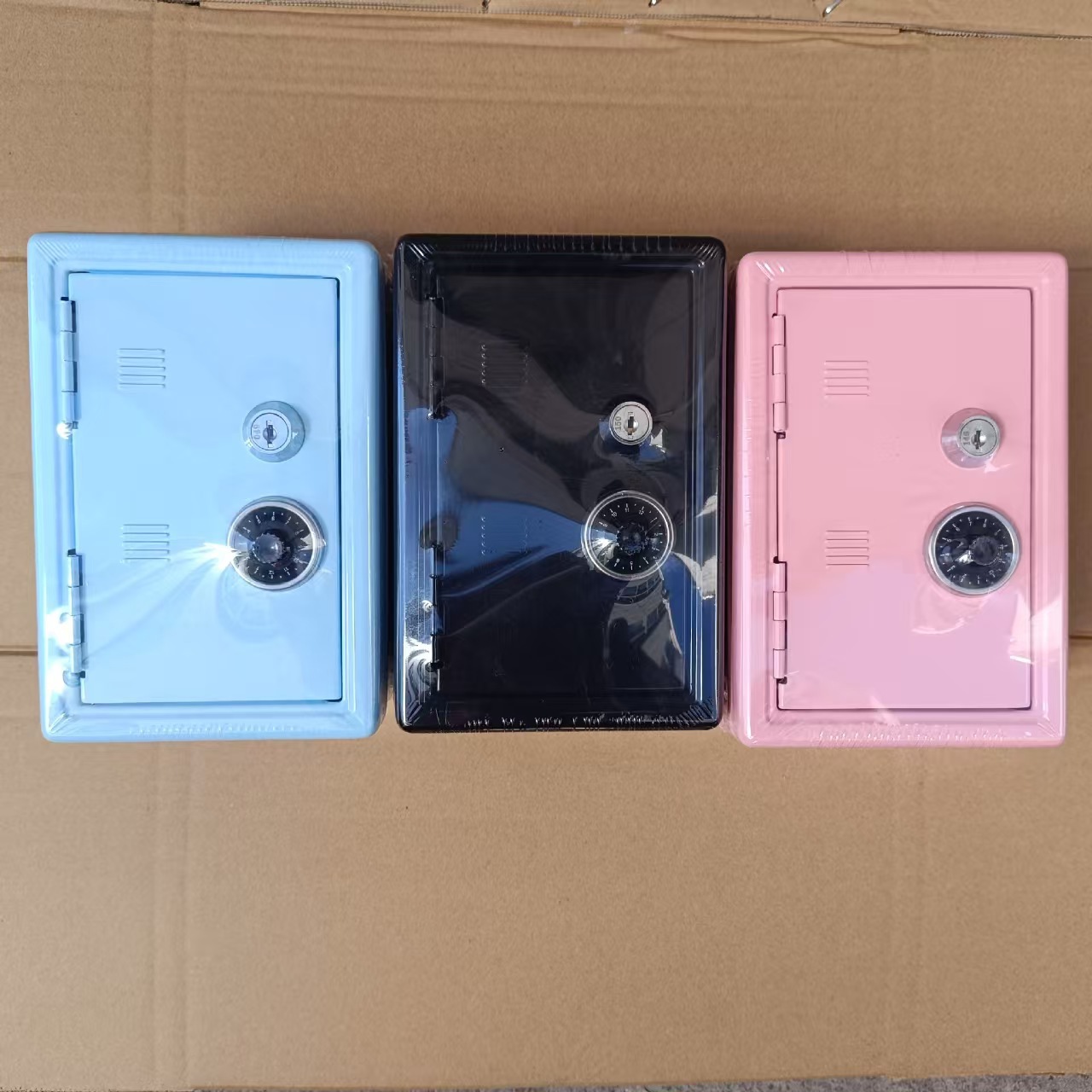 New cross-border creative children's piggy bank home storage box metal change savings box with lock mini safe
