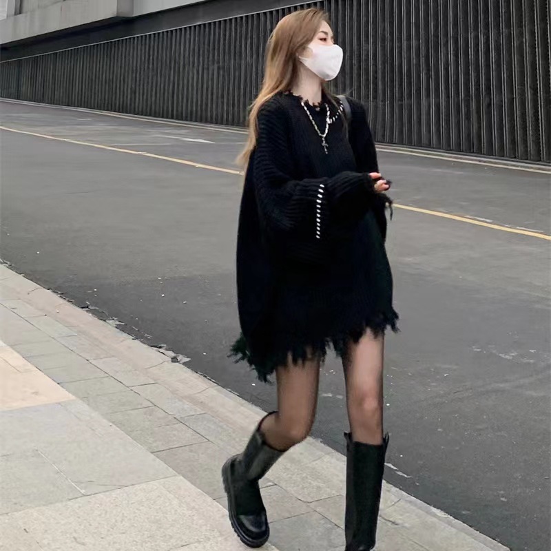 Picture of 2025 New Autumn and Winter Korean Style Loose Lazy Style Ripped Personalized Trendy Design Pullover Thickeneded Sweater for Women