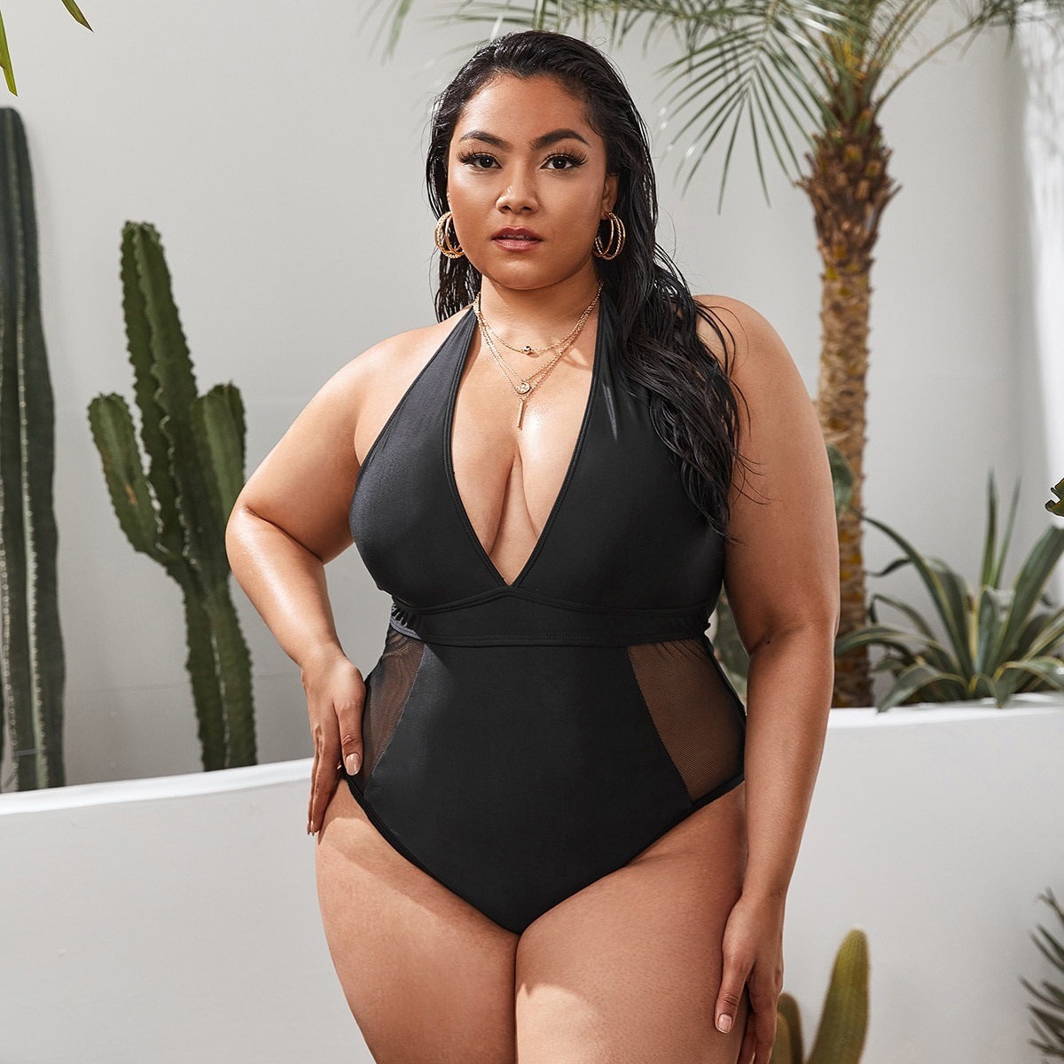 Cross-Border 2025 New Large Size One-Piece Swimsuit for Women Pure Color Plus Fat Plus Sexy Halterneck Lace-Up Bikini Swimsuit