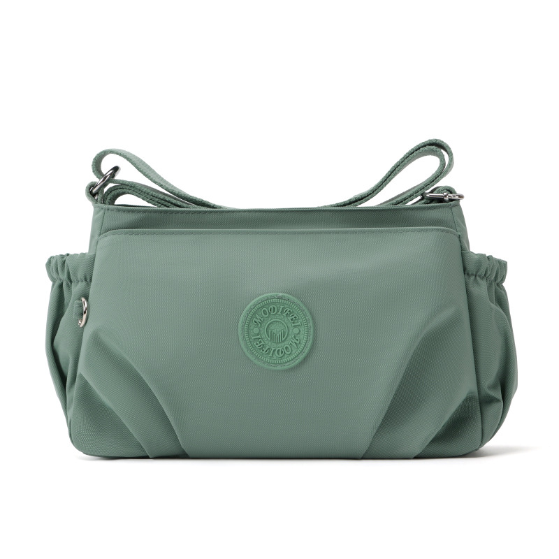 Picture of Cross-border Foreign Trade Fashion Large Capacity Crossbody Bag Trendy All-match Waterproof Nylon Cloth Tote Bag Women's Simple Shoulder Bag