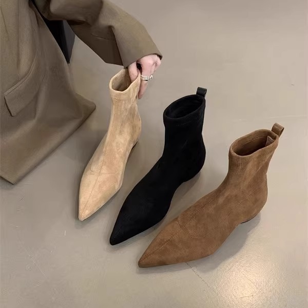 European and American 2025 Autumn and Winter New Style Simple Frosted Suede Flats Socks Boots Flats Heel Slim Boots Elegant Pointed Toe Short Boots for Women
