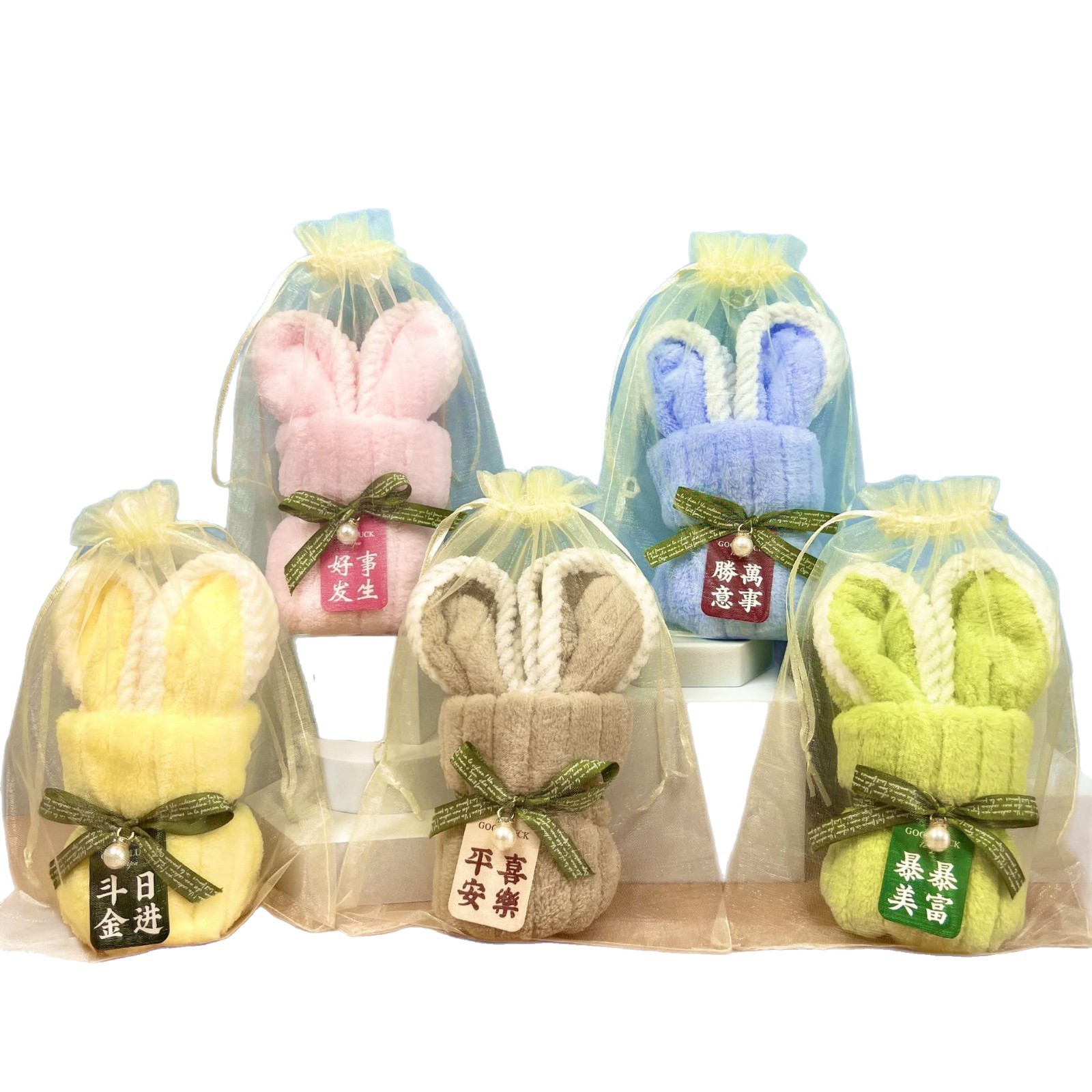 Picture of Hand gift rabbit shape towel cute birthday gift wedding gift kindergarten opening creative small gift