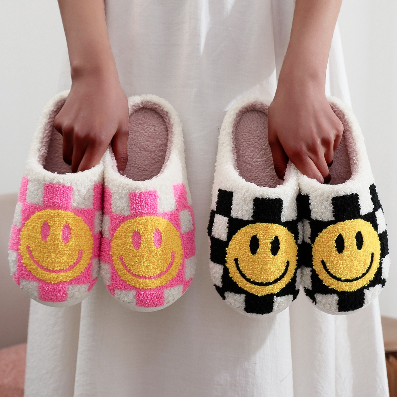 Ins Fashion Plaid Smiley Cotton Slippers Women's Autumn and Winter Comfortable Smile Maomao Slippers Cross-border Independent Station Hot Selling