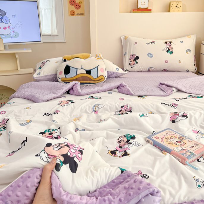 Cool feeling Doudou summer air conditioning quilt light breathable ice silk children's double summer cool quilt thin quilt core small fresh