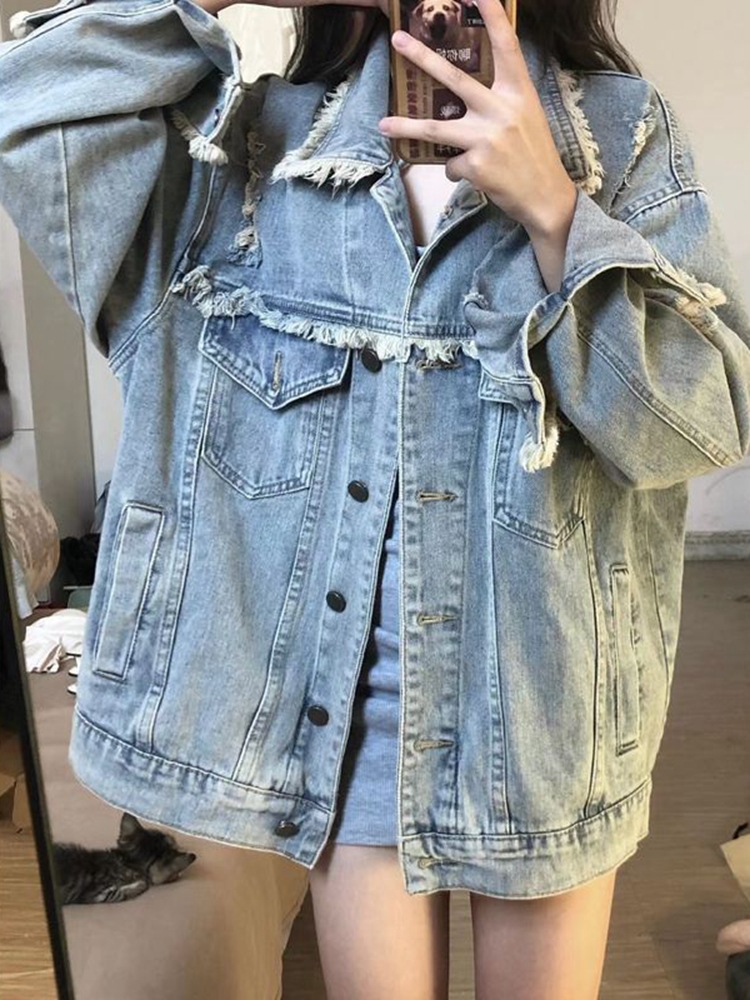 2023 Spring and Autumn Loose bf Style Ripped Denim Jacket Female Student chic Hong Kong Style Retro Design chic Tassel