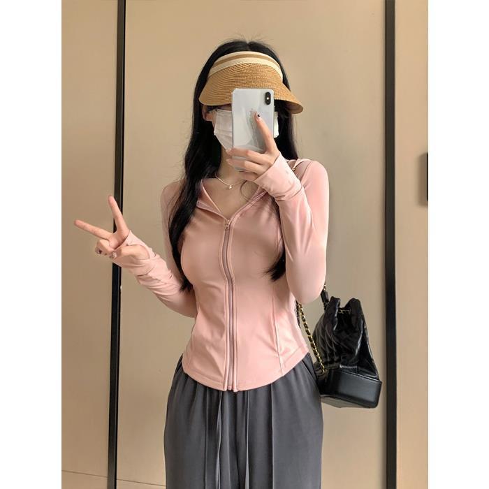 Picture of UPF50 Ice Silk Slim-fit Slimming Hooded Sun Protection Clothing Women's Lightweight Sports Zipper Sun Protection Clothing Cardigan Short Jacket