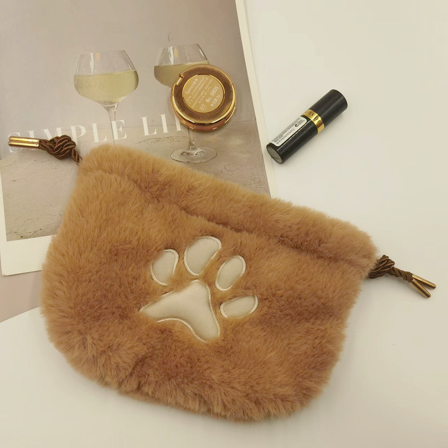 Picture of Japanese popular cute cat claw cosmetic bag drawstring drawstring drawstring storage bag plush lipstick bag wash bag