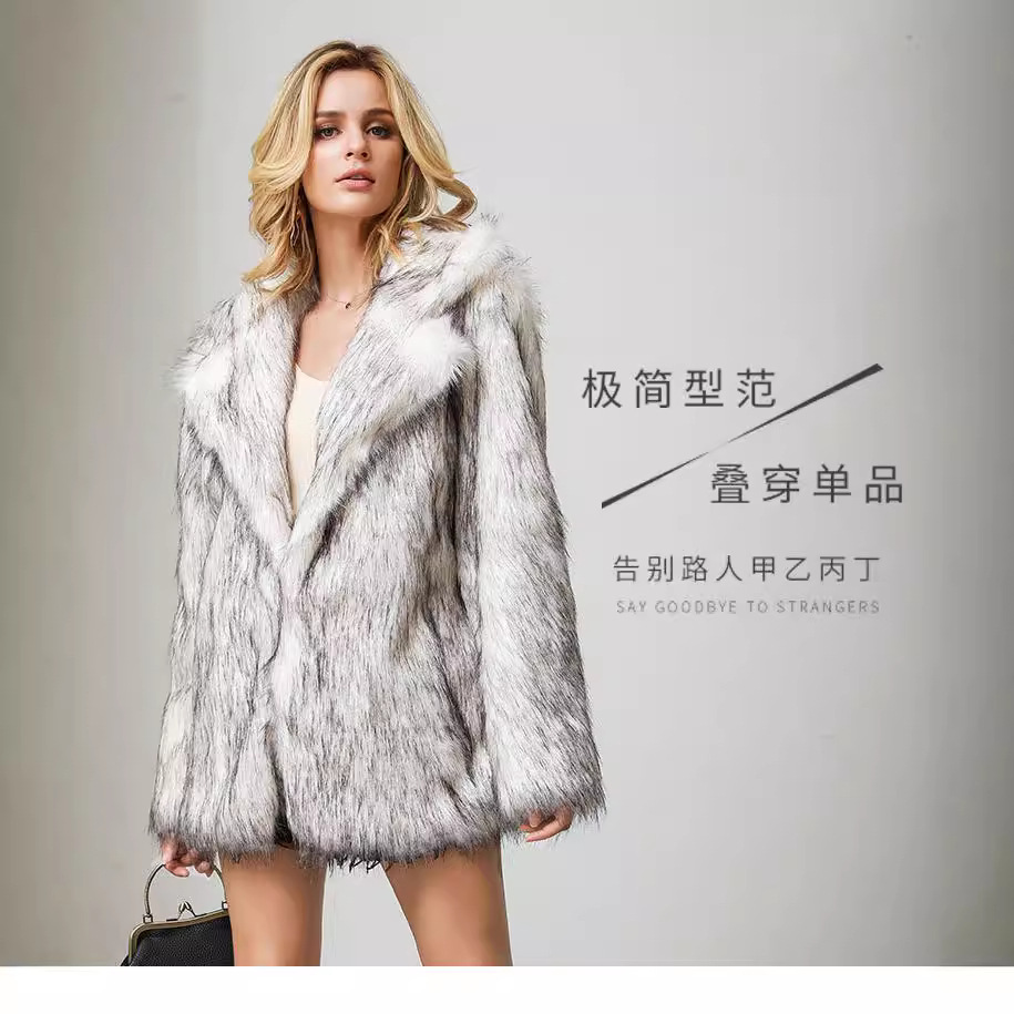 Picture of 2025 Autumn and Winter Women's White Bottom Black Tip European and American Mid-Length Suit Jacket Outwear Artificial Fur Imitation Fur Jacket